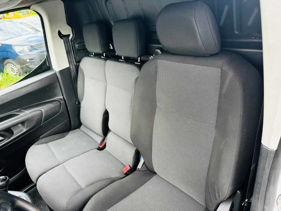 CITROEN Berlingo 1.5 BlueHDi 16V FAP 75 cv (Photo 6)