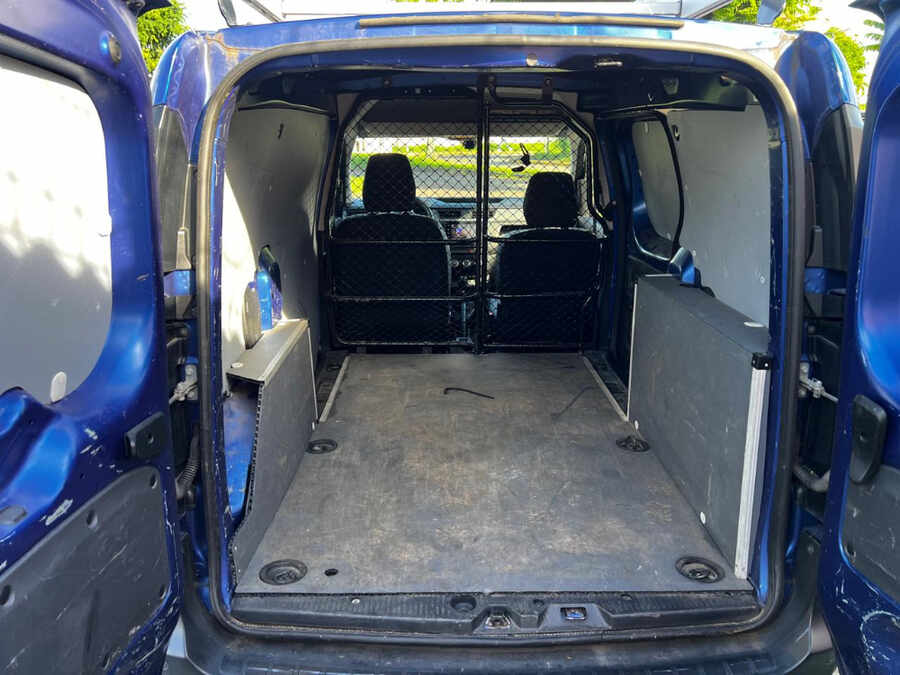 RENAULT EXPRESS VAN 1.5L BLUEDCI 75CH CONFORT (Photo 5)