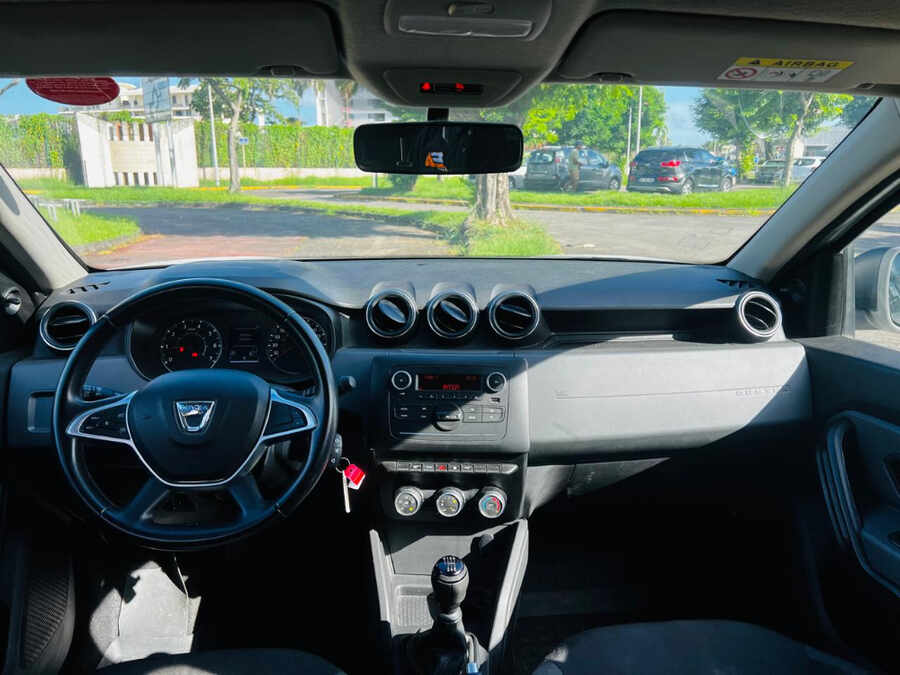 DACIA DUSTER 1.0L TCE 90CH 15 ANS 4X2 (Photo 7)